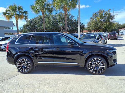 New 2026 Volvo XC90 B6 Plus w/ Protection Package Premier image 8