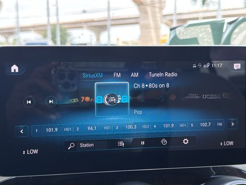 Used 2022 Mercedes-Benz GLC 300 image 18