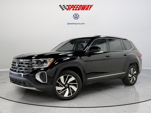 New 2026 Volkswagen Atlas SEL image 3