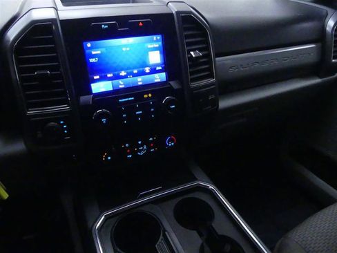 Used 2021 Ford F250 XLT w/ XLT Premium Package image 14