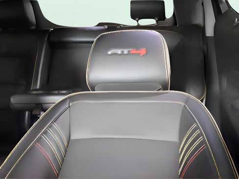 Used 2024 GMC Terrain AT4 w/ Tech Package AWD/4WD image 17