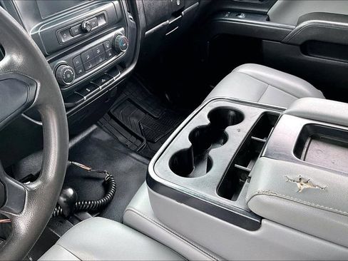Used 2019 Chevrolet Silverado 2500 W/T w/ WT Convenience Package AWD/4WD image 14
