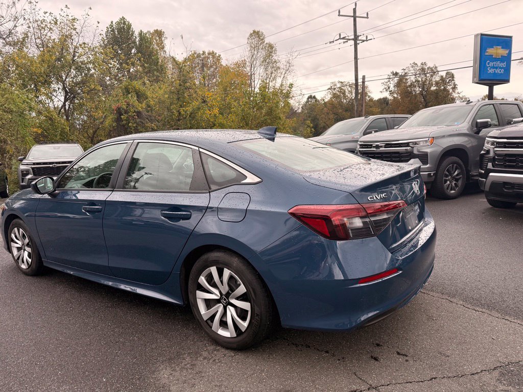 Used 2025 Honda Civic LX image 6