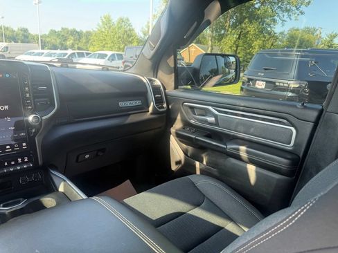 Used 2023 RAM 1500 Big Horn AWD/4WD image 43