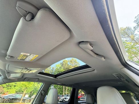 Used 2018 Toyota Highlander XLE FWD image 64