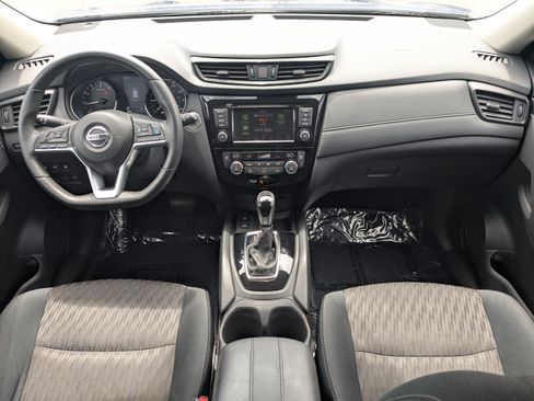 Used 2019 Nissan Rogue SV w/ Premium Package AWD/4WD image 13