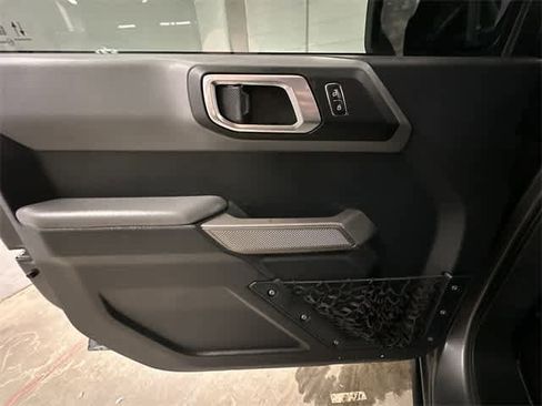 Certified 2022 Ford Bronco Black Diamond image 18
