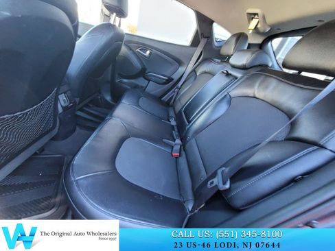 Used 2014 Hyundai Tucson SE image 11