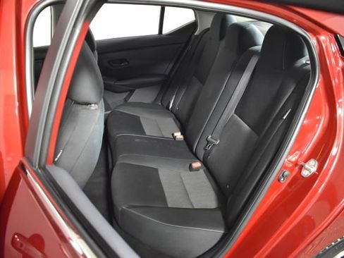 Certified 2024 Nissan Sentra SV FWD image 27