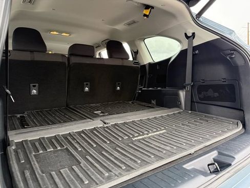 Certified 2022 Toyota Highlander LE image 32