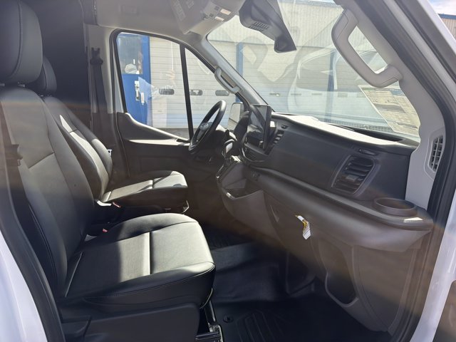 New 2027 Ford Transit 250 148 Medium Roof w/ Load Area Protection Package RWD image 21