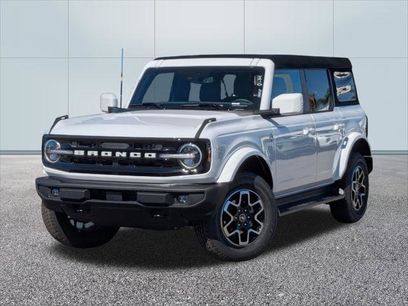 New 2025 Ford Bronco Outer Banks