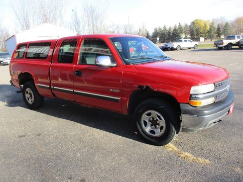 Used 2002 Chevrolet Silverado 1500 LS image 11