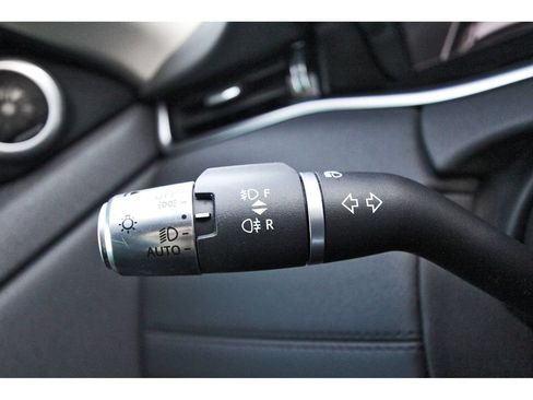 Used 2020 Land Rover Range Rover Evoque SE AWD/4WD image 17