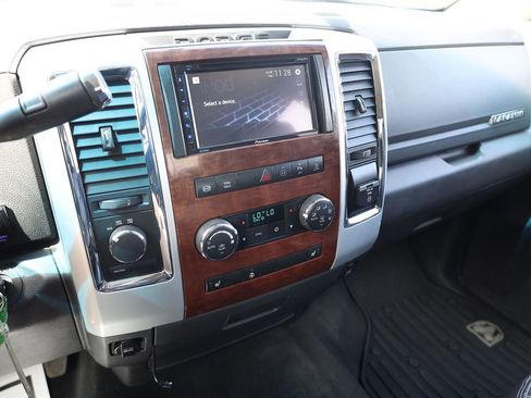 Used 2011 RAM 2500 Laramie w/ Cold Weather Group AWD/4WD image 15