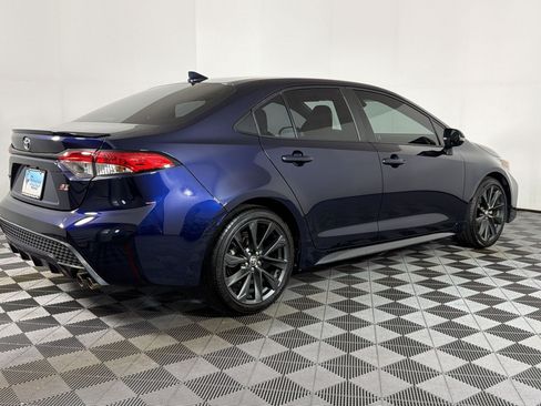 Used 2022 Toyota Corolla SE FWD image 7