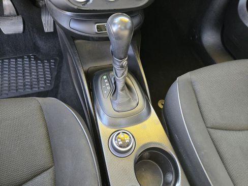 Used 2016 FIAT 500X Easy image 21