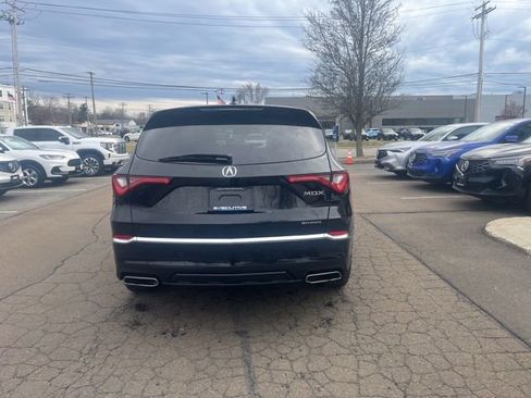 Certified 2023 Acura MDX SH-AWD w/ Technology Package image 11