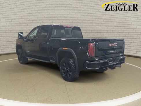 Used 2024 GMC Sierra 3500 AT4 w/ AT4 Premium Plus Package image 7