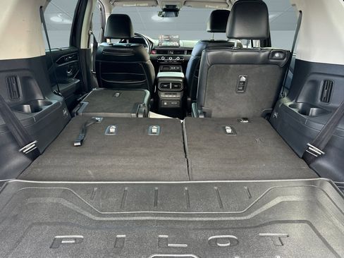 Certified 2023 Honda Pilot Elite image 34