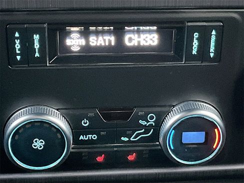 Used 2023 Ford Expedition Max Platinum image 28