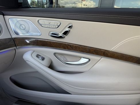 Used 2015 Mercedes-Benz S 550 Sedan image 35