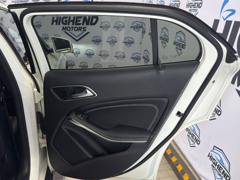 Used 2019 Mercedes-Benz GLA 250 4MATIC image 23