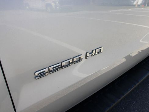 Used 2015 Chevrolet Silverado 3500 LT w/ LT Fleet Convenience Package image 19