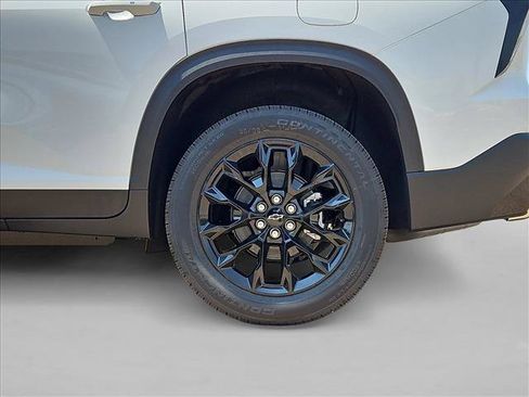 New 2026 Chevrolet Traverse LT w/ Midnight/Sport Edition FWD image 10