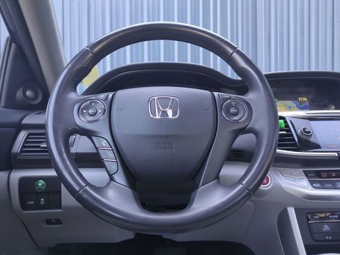 Used 2014 Honda Accord EX-L image 16