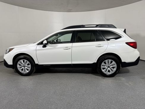 Used 2018 Subaru Outback 2.5i Premium w/ Popular Package #1 image 3