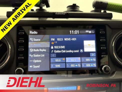 Used 2023 Toyota Tacoma TRD Off-Road image 28