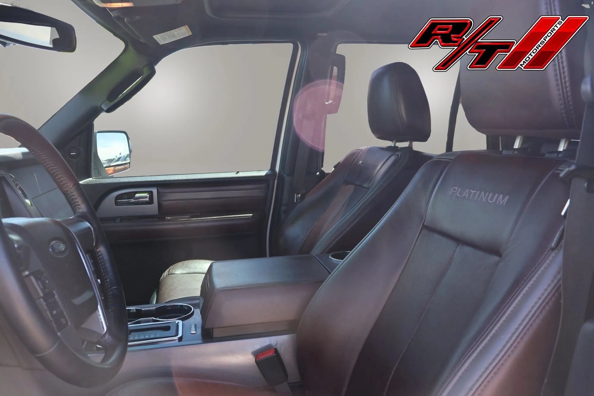 Used 2015 Ford Expedition EL Platinum AWD/4WD image 19