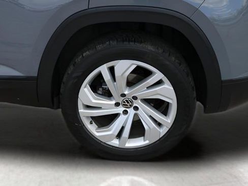 Used 2021 Volkswagen Atlas Cross Sport SEL image 9