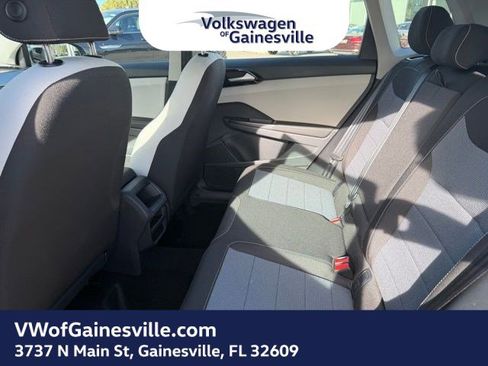 New 2026 Volkswagen Taos S image 7