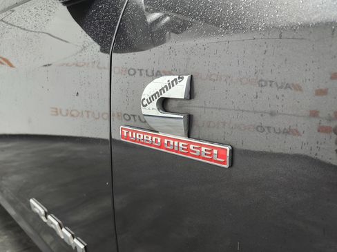 Used 2023 RAM 2500 Big Horn w/ Level 1 Equipment Group image 13