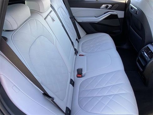 Certified 2024 BMW X5 xDrive50e w/ Premium Package image 15