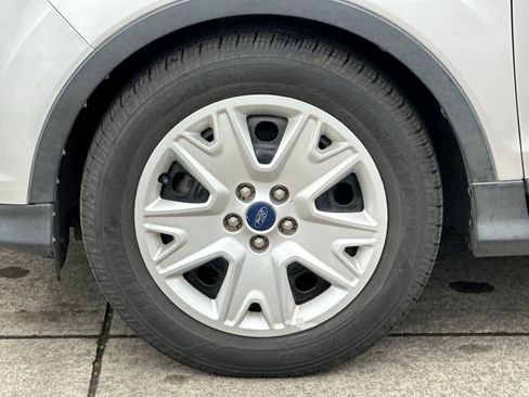 Used 2014 Ford Escape S FWD image 21