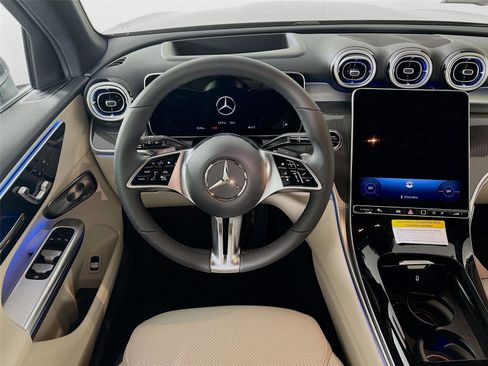 New 2026 Mercedes-Benz GLC 300 GLC 300 image 24
