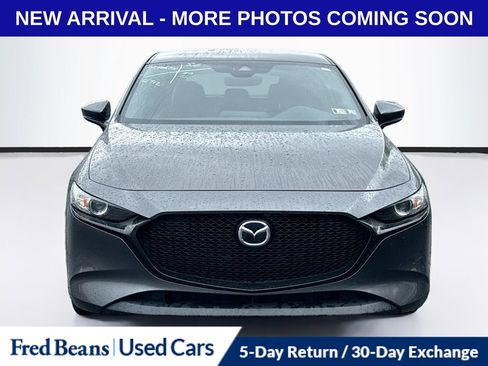 Used 2019 MAZDA MAZDA3 AWD Hatchback w/ Preferred Pkg image 2