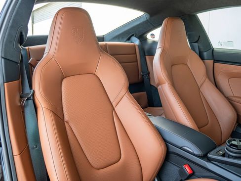 Certified 2026 Porsche 911 GT3 RWD image 24