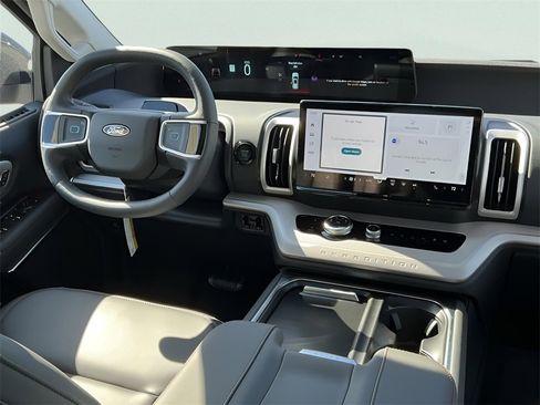 New 2025 Ford Expedition Max Active image 34