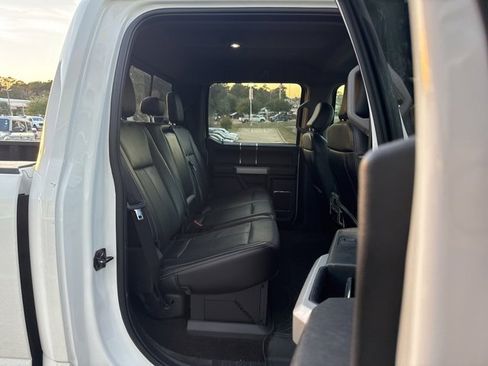Used 2020 Ford F350 Lariat w/ Lariat Ultimate Package image 11