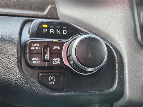 Used 2022 RAM 1500 Big Horn AWD/4WD image 9