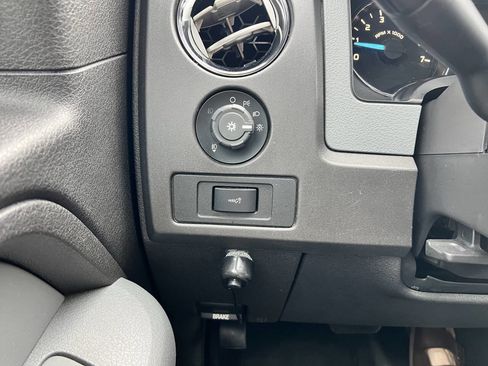 Used 2012 Ford F150 XLT image 15