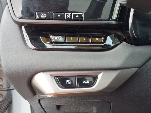 Used 2024 Lexus RX 350 AWD w/ Convenience Package image 15