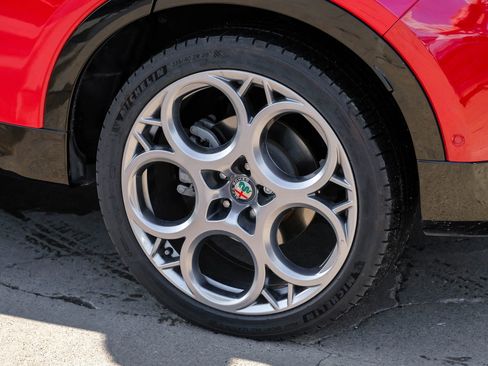 Used 2024 Alfa Romeo Tonale Ti image 66