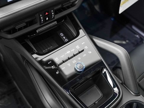 New 2026 Porsche Cayenne Coupe image 20