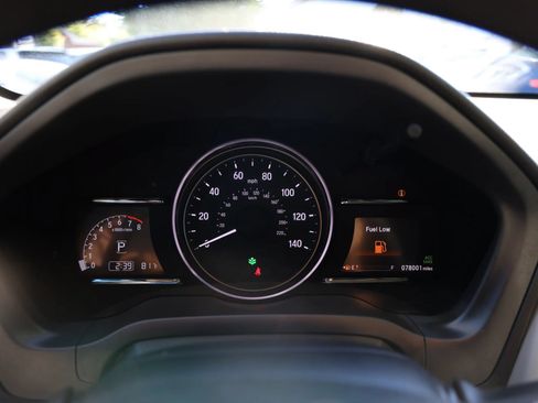Used 2019 Honda HR-V EX image 16