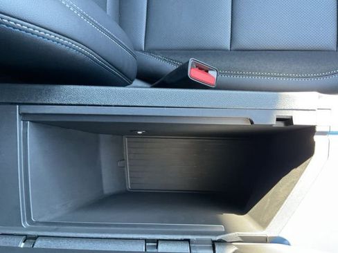 New 2026 Chevrolet Equinox EV LT image 20